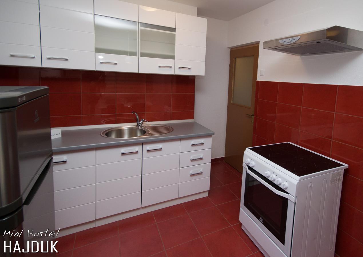 Appartement Apartman Hajduk Konjic Extérieur photo
