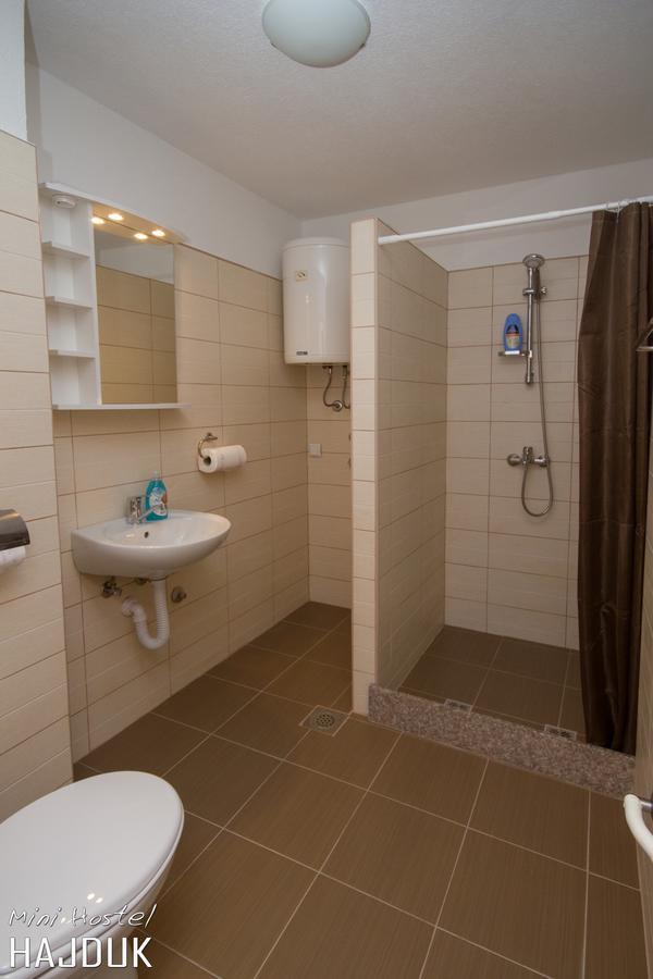 Appartement Apartman Hajduk Konjic Extérieur photo