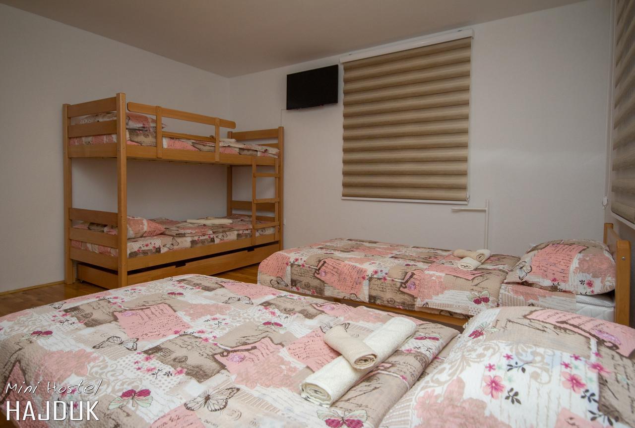 Appartement Apartman Hajduk Konjic Extérieur photo