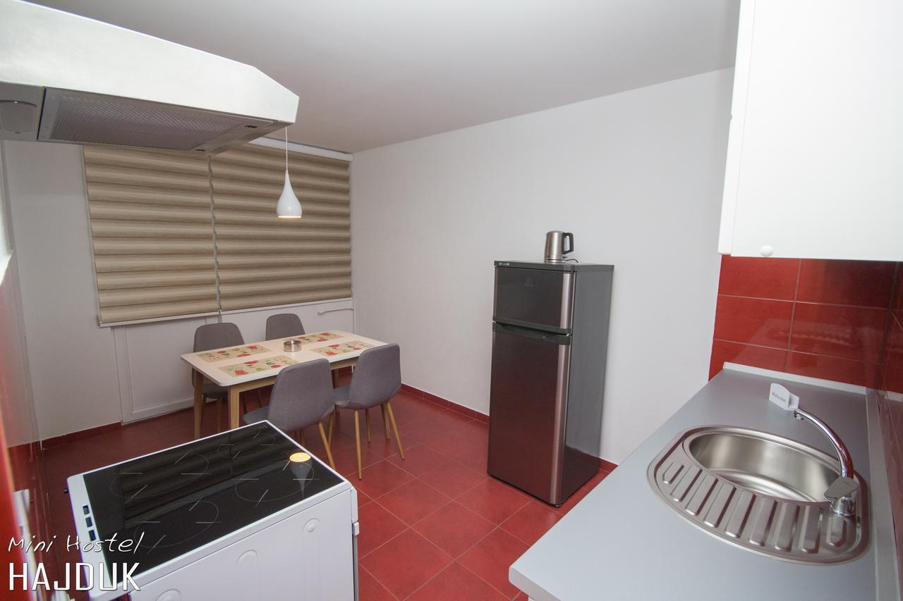 Appartement Apartman Hajduk Konjic Extérieur photo